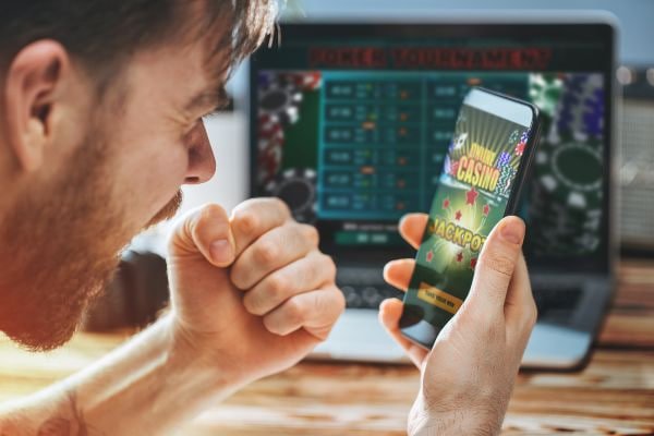 বাংলাদেশি প্রাপ্তবয়স্কদের 50 apk সচেতন ব্যবহার অনুশীলন